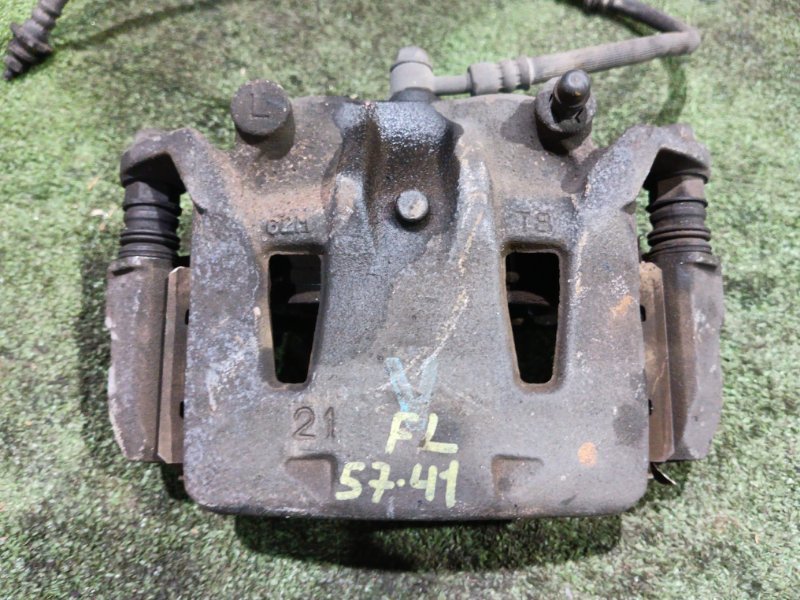 Суппорт Nissan Serena NC25 MR20DE 2006 передний левый (б/у)