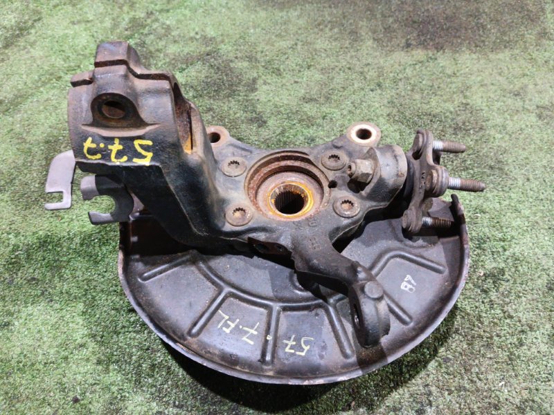 Ступица Audi A3 8PA CAXC 2003 передняя левая (б/у)