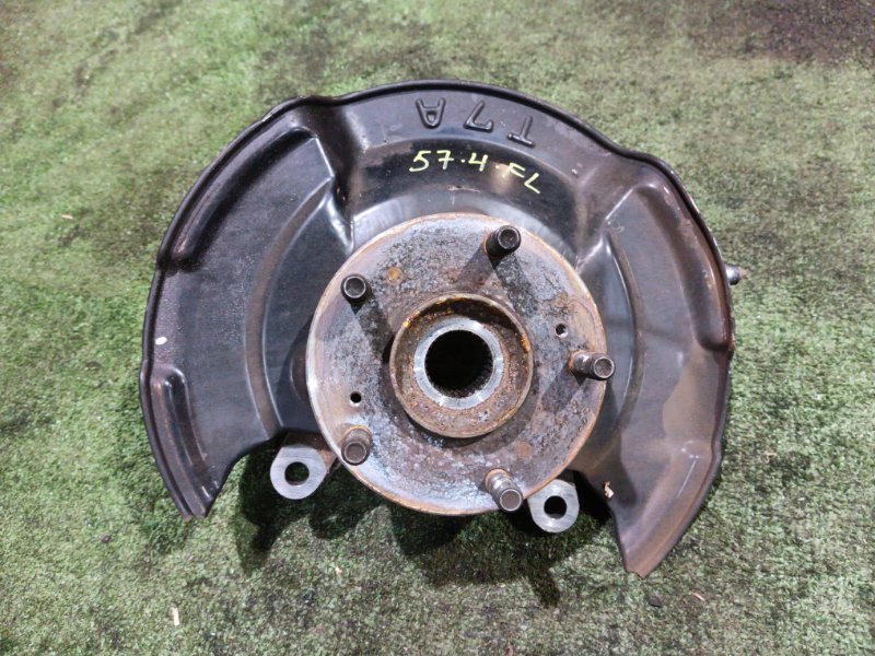 Ступица Honda Vezel RU3 LEB 2015 передняя левая (б/у)