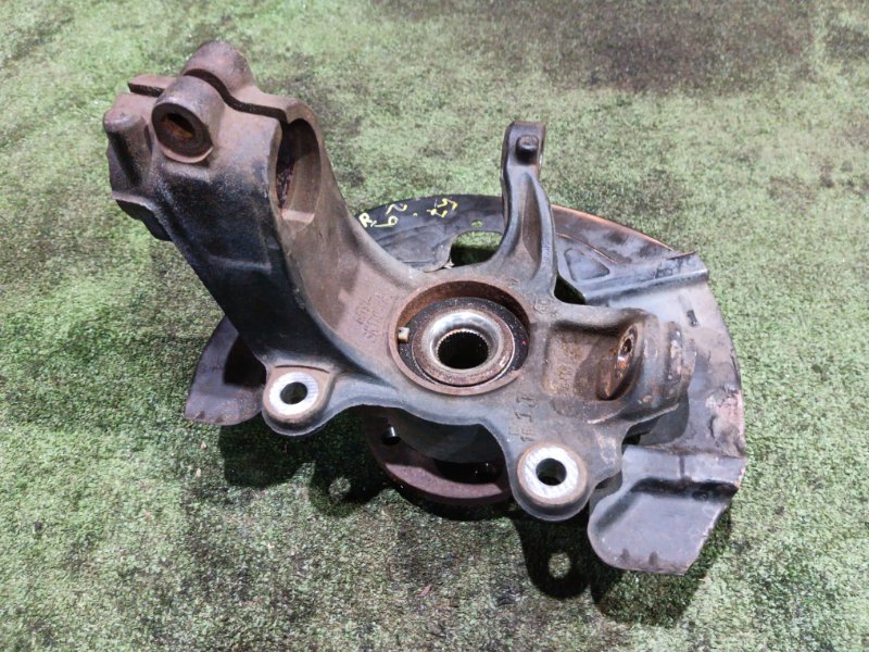 Ступица Volvo V70 B4204T 2016 передняя правая (б/у)