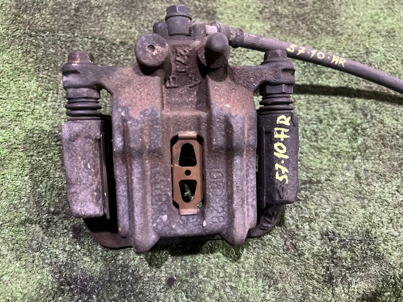 Суппорт Honda Stepwgn RK1 R20A задний правый (б/у)