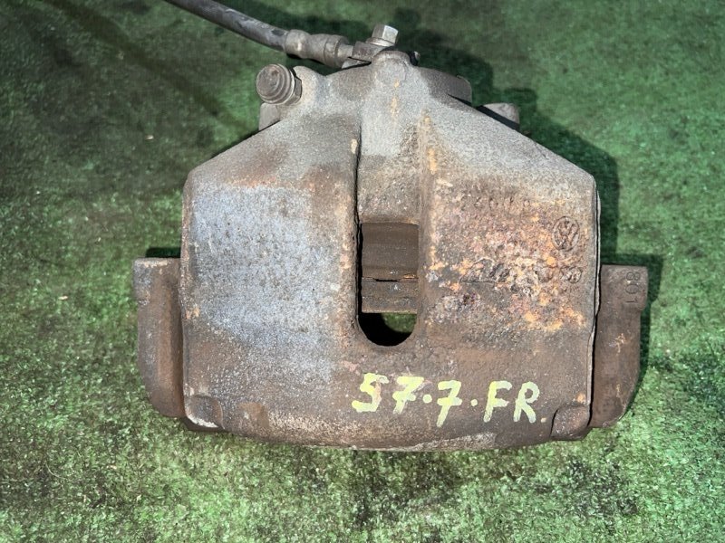 Суппорт Audi A3 8PA CAXC 2003 передний правый (б/у)