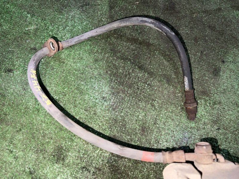 Шланг тормозной Toyota Voxy ZRR70 3ZR-FE 2008 передний правый (б/у)