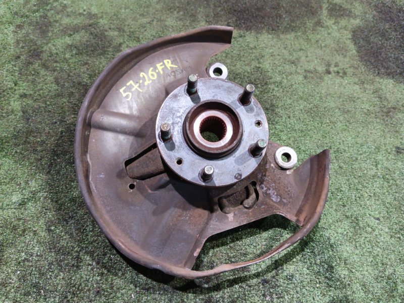 Ступица Mazda MPV LY3P L3-VE 2006 передняя правая (б/у)