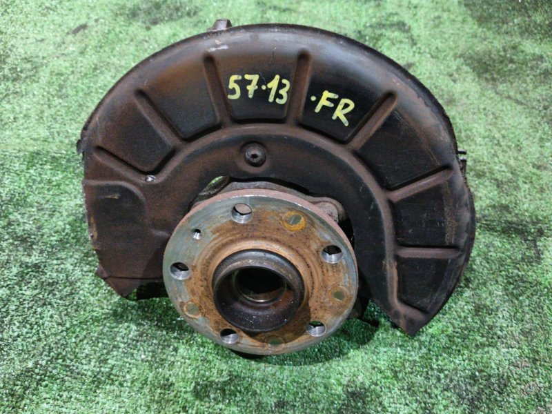 Ступица Volkswagen Golf 5M1 CAX 2008 передняя правая (б/у)