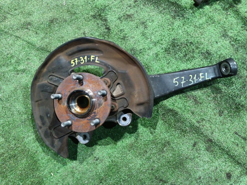 Ступица Toyota Crown GRS181 4GR-FSE 2005 передняя левая (б/у)