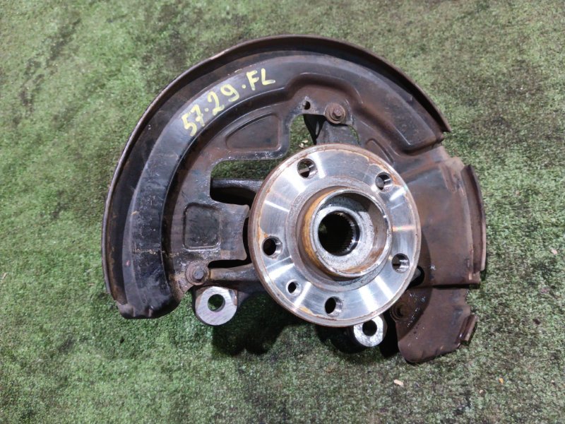 Ступица Volvo V70 B4204T 2016 передняя левая (б/у)