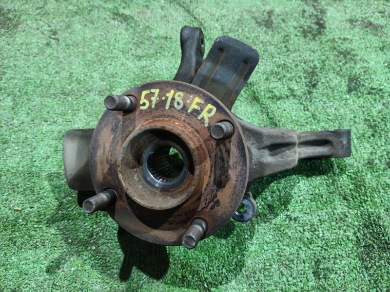 Ступица Nissan NV200 VM20 HR16DE 2013 передняя правая (б/у)