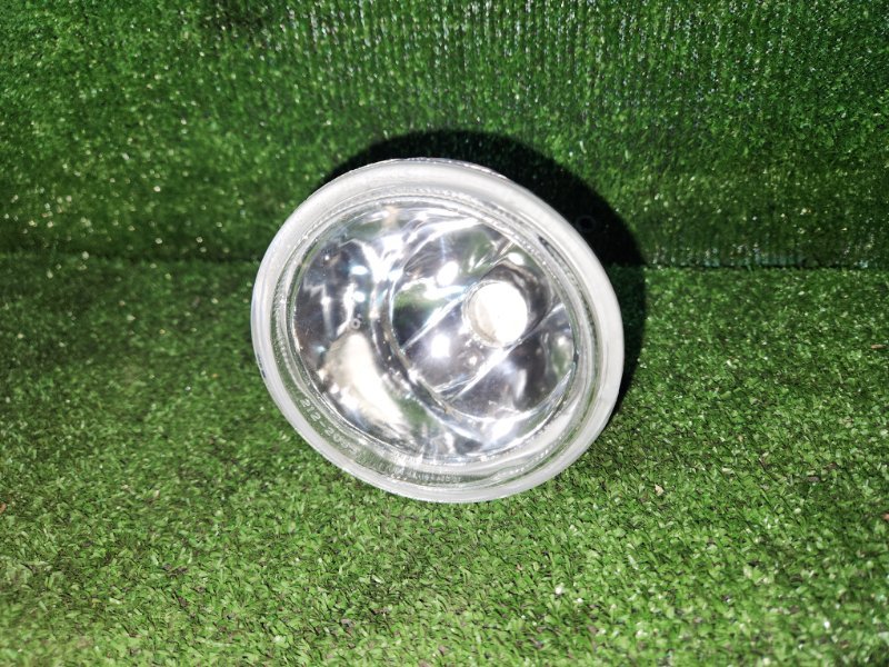Фара противотуманная Toyota Allion ZZT240 передняя левая (б/у)