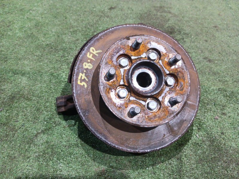 Ступица Toyota LiteAce S412M 3SZ-VE 2013 передняя правая (б/у)