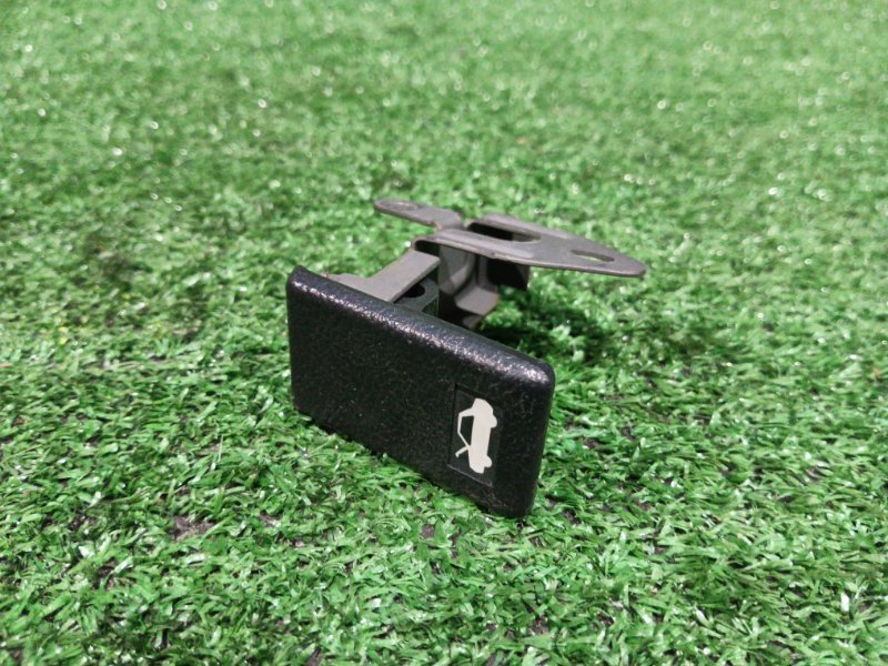 Рычаг открывания капота Honda Fit GE6 L13A 2010 (б/у)