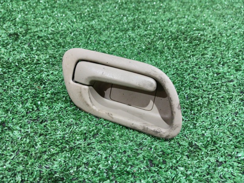 Ручка внутренняя Honda Stepwgn RF3 K20A передняя правая (б/у)