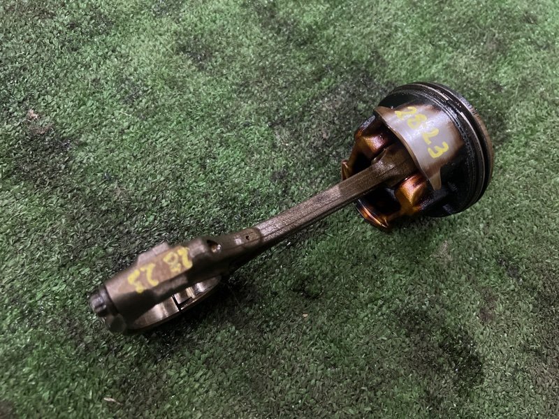 Поршень с шатуном Honda Mobilio GB1 L15A (б/у)