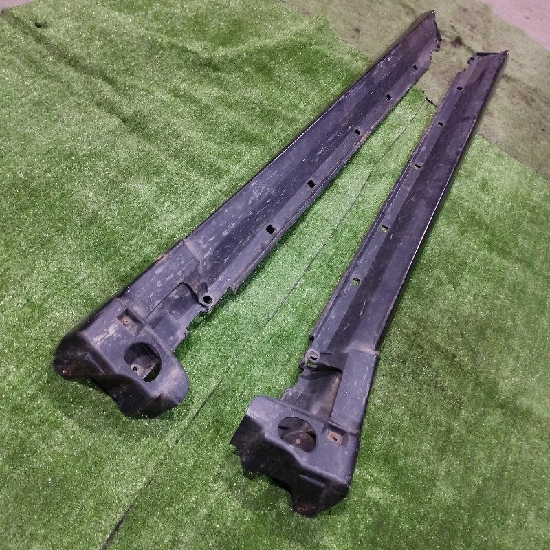 Порог Subaru Exiga YA5 EJ204 2009 (б/у)