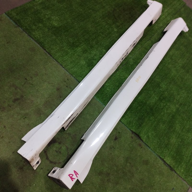 Порог Honda Stepwgn RK1 R20A (б/у)