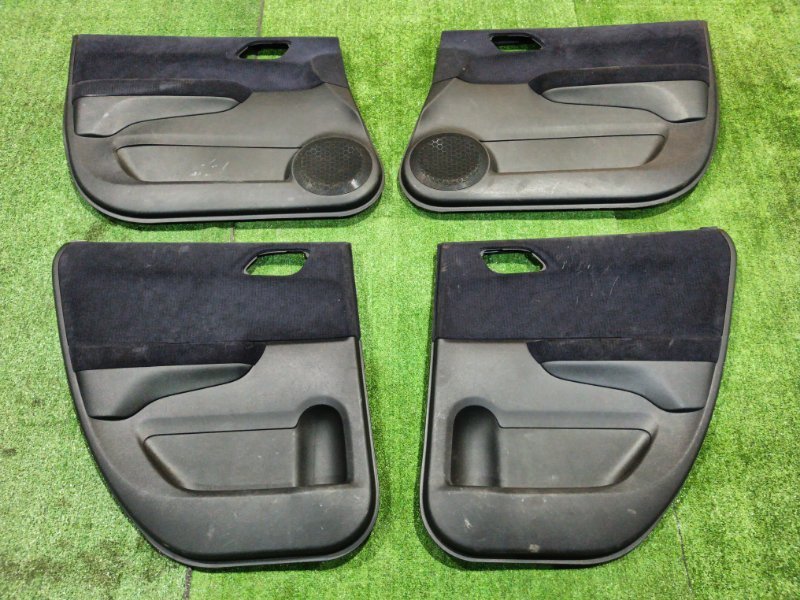Обшивка двери Honda Edix BE3 K20A 2008 (б/у)