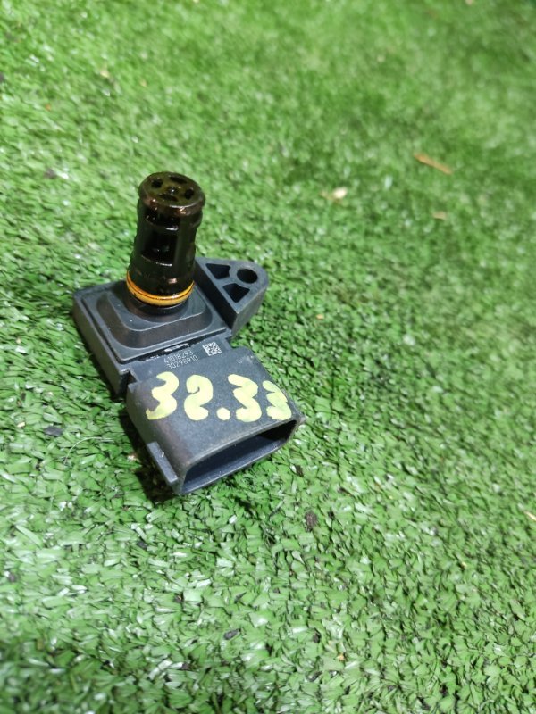 Датчик расхода воздуха Nissan March AK12 CR12DE 2002 (б/у)