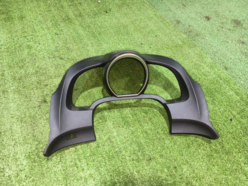 Накладка на центральную консоль Honda CR-Z ZF1 LEA 2010 (б/у)