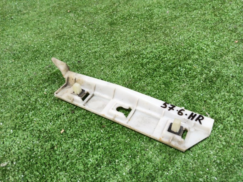 Клипса бампера Mitsubishi Colt Z21A 4A90 2010 задняя правая (б/у)