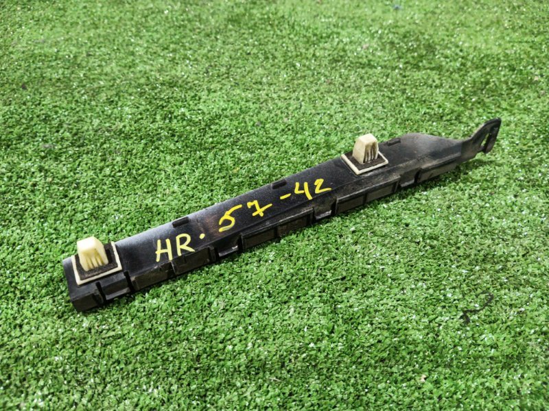 Клипса бампера Honda Stepwgn RF3 K20A задняя правая (б/у)