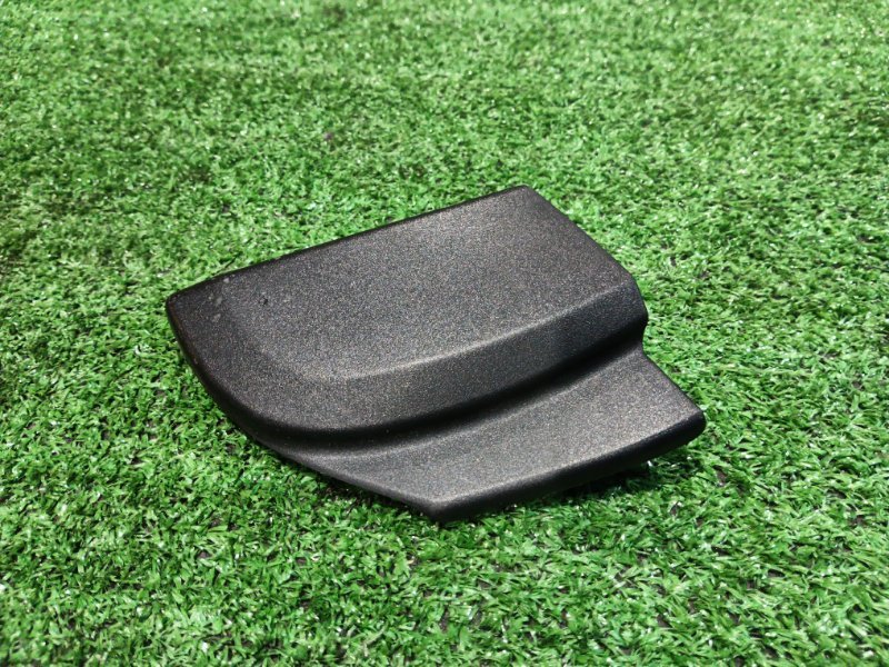 УГОЛОК ЗЕРКАЛА Nissan NV200 VM20 HR16DE 2012 передний правый (б/у)