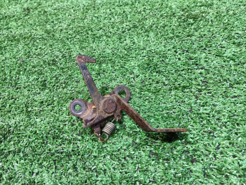 Замок капота Toyota MARK II JZX90 1JZ-GE 1994 (б/у)