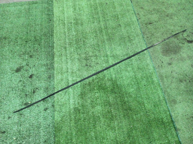 МОЛДИНГ НА КРЫШУ Toyota Caldina ST215 3S-FE 2000 правый (б/у)