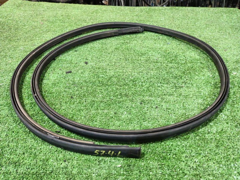 МОЛДИНГ НА КРЫШУ Honda Vezel RU3 LEB 2015 левый (б/у)