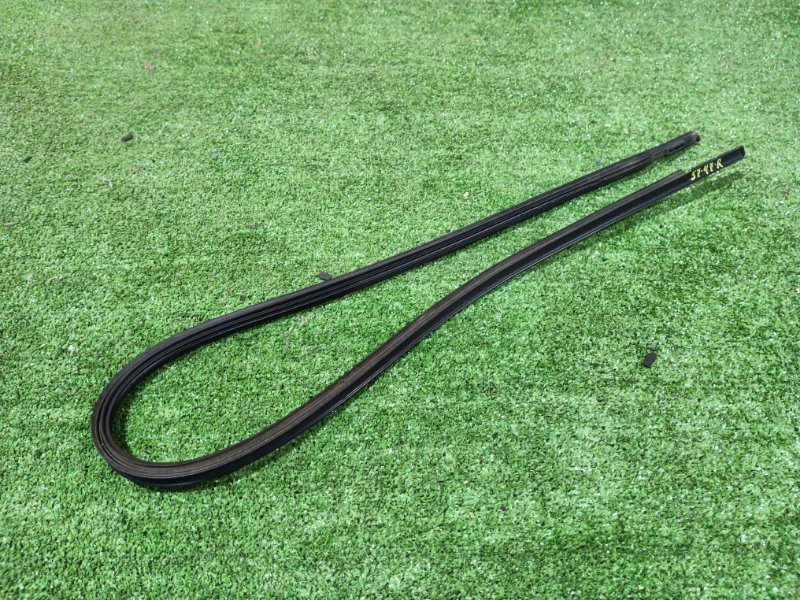 МОЛДИНГ НА КРЫШУ Nissan March AK12 CR12DE 2008 правый (б/у)