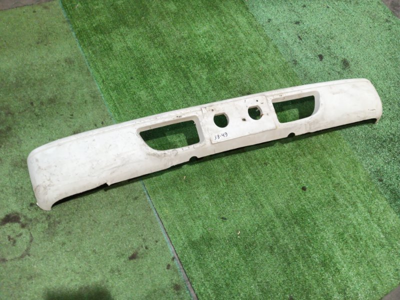 Бампер Isuzu ELF NHR69E 4JG2 2002 (б/у)