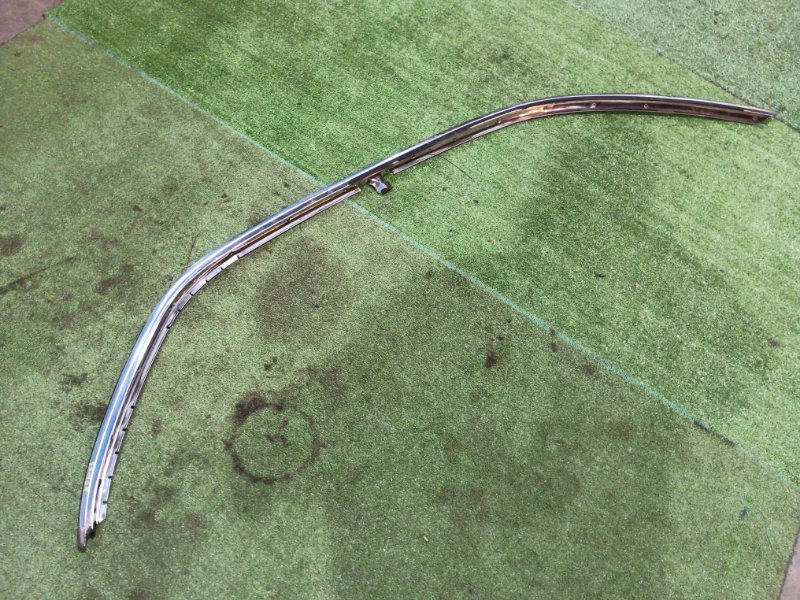 МОЛДИНГ НА КРЫШУ Toyota MARK II JZX90 1JZ-GE 1994 правый (б/у)