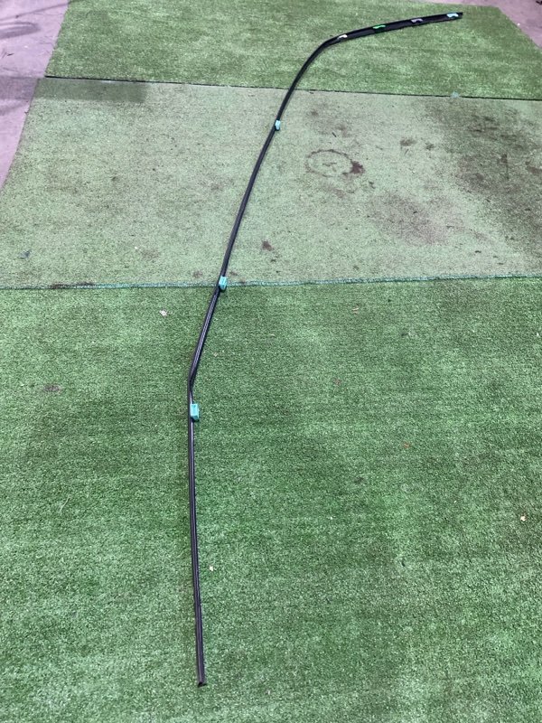 МОЛДИНГ НА КРЫШУ Honda Stepwgn RK1 R20A 2009 правый (б/у)