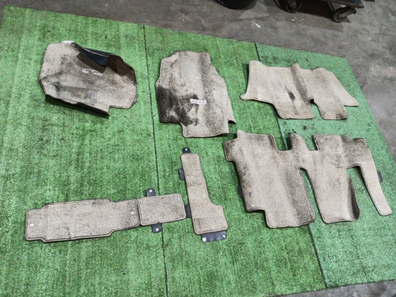 Коврик Honda Stepwgn RF3 K20A 2002 (б/у)