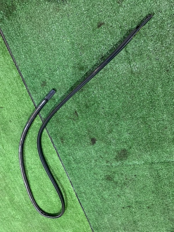 МОЛДИНГ НА КРЫШУ Nissan Serena CC25 MR20DE правый (б/у)