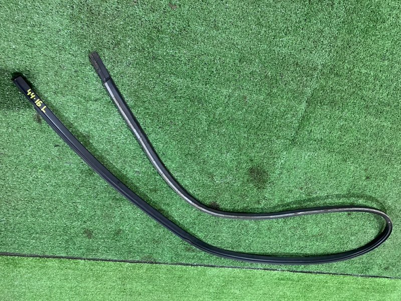 МОЛДИНГ НА КРЫШУ Nissan Serena CC25 MR20DE левый (б/у)