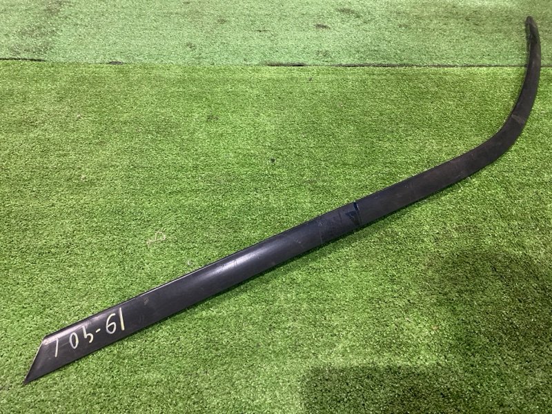 Молдинг лобового стекла Mitsubishi Eclipse D27A 4G63-T левый (б/у)