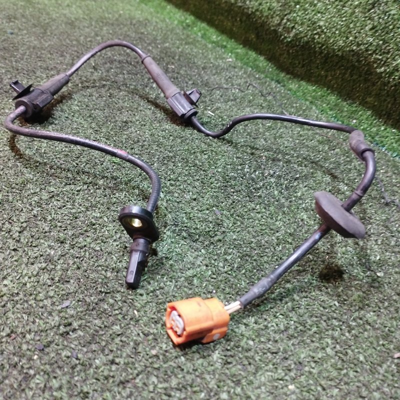 Датчик ABS Honda Fit Aria GD6 L13A передний правый (б/у)