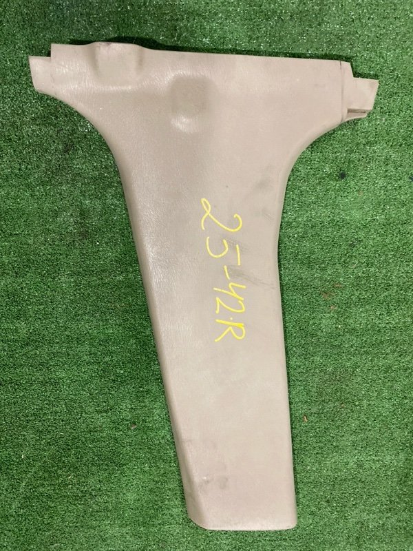 Обшивка стойки кузова Mazda Familia BJ5P ZL правая (б/у)