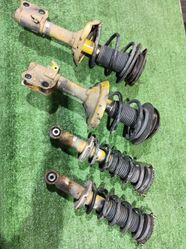 Стойка подвески Subaru Legacy BL5 EJ20Y 2003 (б/у)