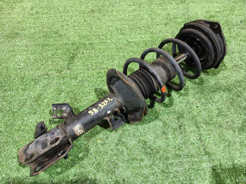 Стойка подвески Nissan NOTE E11 HR15DE 2005 передняя левая (б/у)