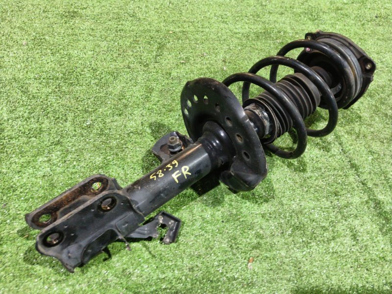 Стойка подвески Nissan Sylphy TB17 MRA8DE 2013 передняя правая (б/у)