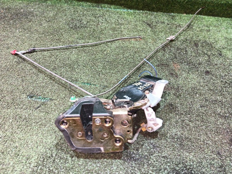 Замок дверной Toyota Caldina ST215 3S-FE 2000 задний левый (б/у)