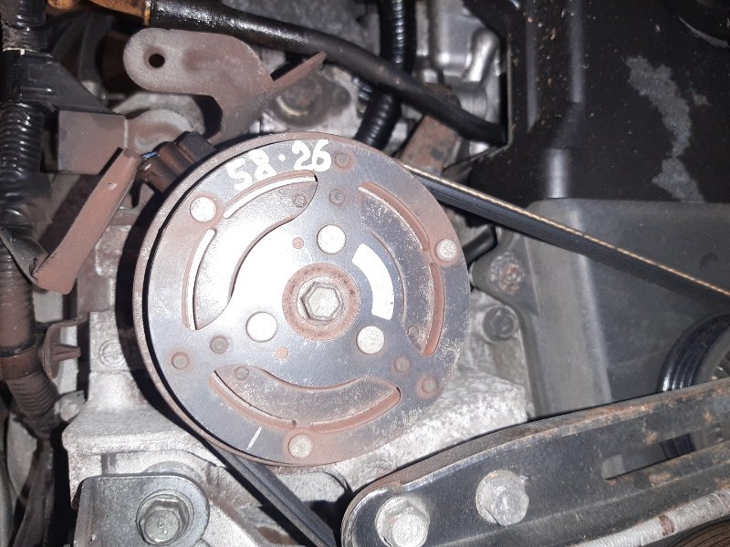 Компрессор кондиционера Subaru Legacy BL5 EJ203 2009 (б/у)