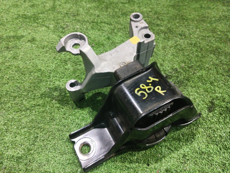 Подушка двигателя Nissan Serena CC25 MR20DE 2010 правая (б/у)