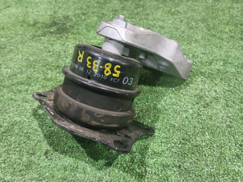 Подушка двигателя Volkswagen Polo 6R1 CBZ 2011 правая (б/у)