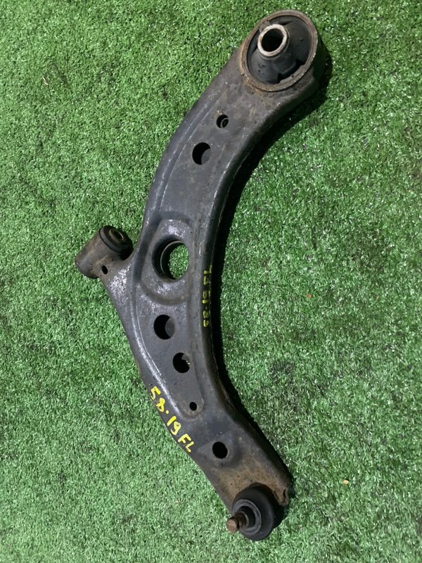 Рычаг подвески Daihatsu Boon M310S 1KR-FE 2007 передний левый (б/у)