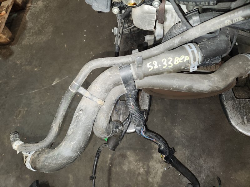 Патрубок верхний Volkswagen Polo 6R1 CBZ 2011 (б/у)