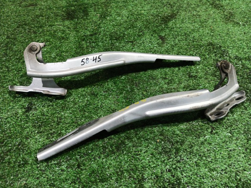 Кронштейн капота Honda Insight ZE2 LDA 2009 (б/у)