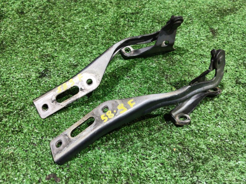 Кронштейн капота Honda Stepwgn RK5 R20A 2010 (б/у)