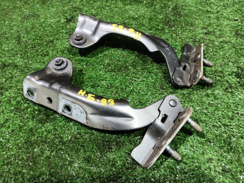 Кронштейн багажника Honda Stepwgn RK5 R20A 2010 (б/у)